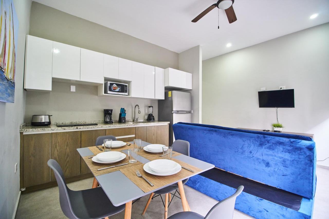 Torre 42 Playa Del Carmen By Lockey Aparthotel Esterno foto