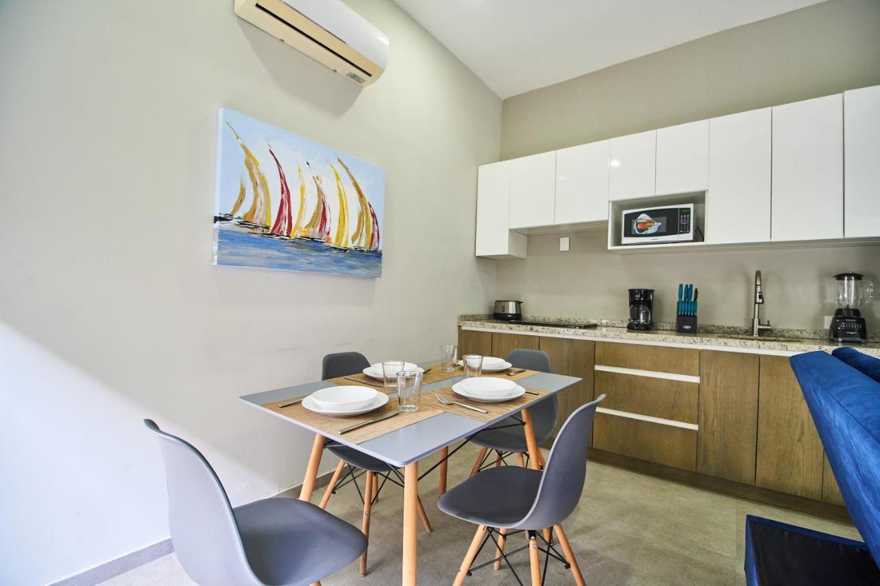 Torre 42 Playa Del Carmen By Lockey Aparthotel Esterno foto